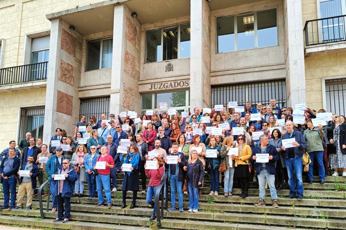 Concentracin de la plantilla de Justicia en Cantabria la pasada primavera